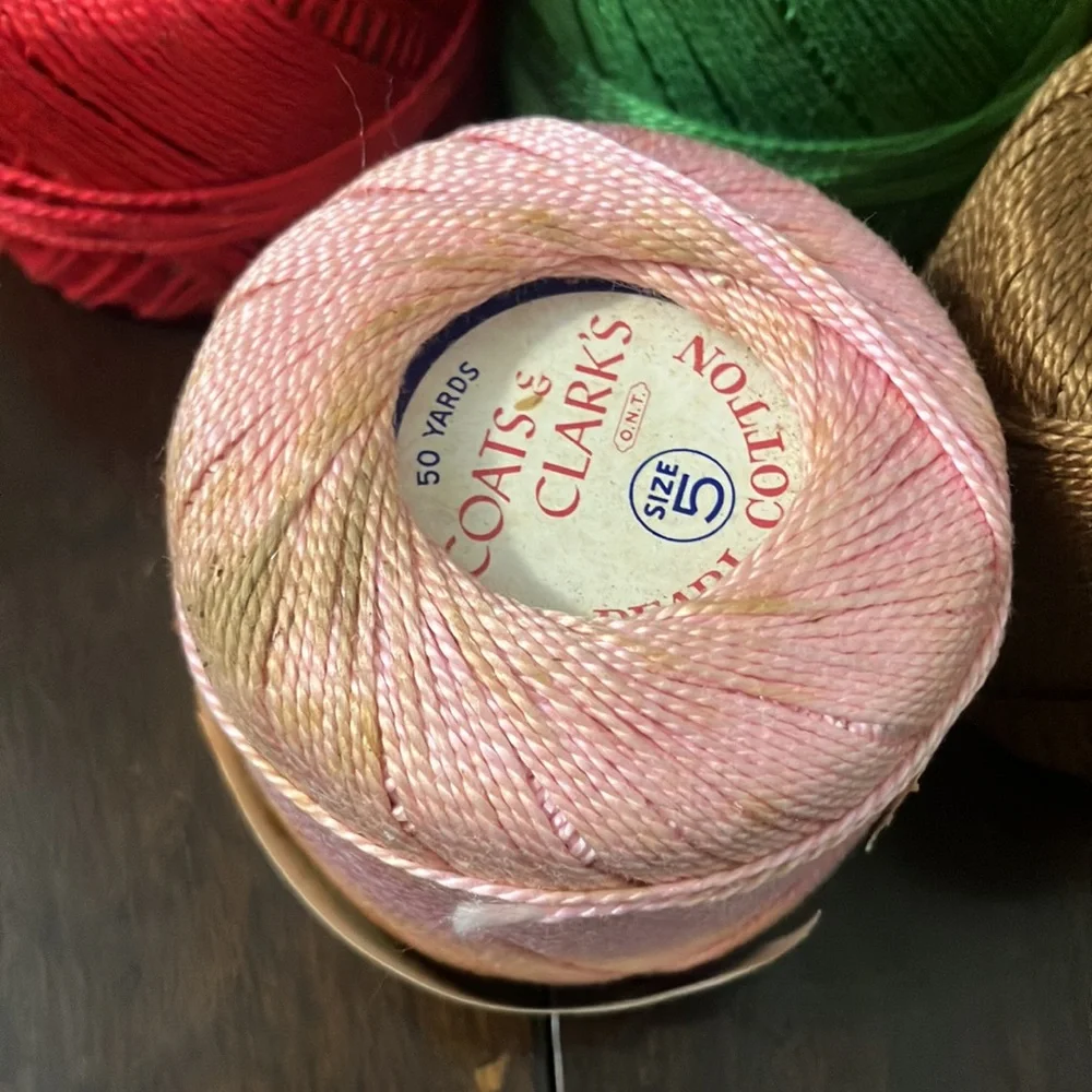 Lot of 5 Vintage Coats & Clark's size 5 Pearl Cotton Thread Balls Crochet Knit